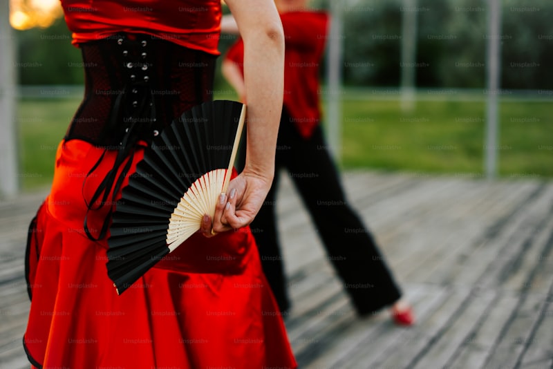 Exploring the Allure of Black and Red Wedding Dresses: A Comprehensive Guide