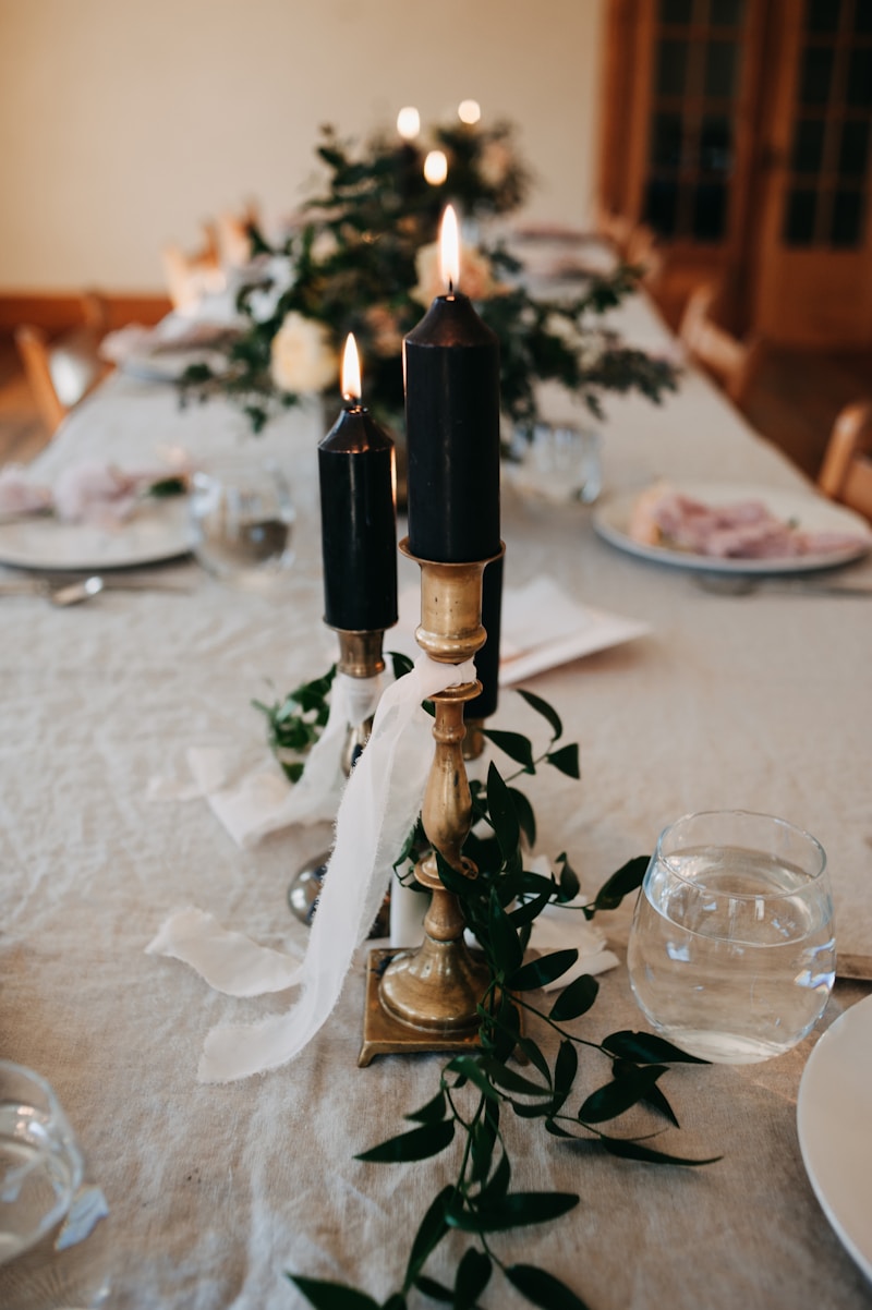 Charming Details of Vintage Wedding Decor: A Journey Through Timeless Elegance