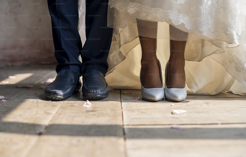 Ultimate Guide to Footwear Color Palettes for Weddings