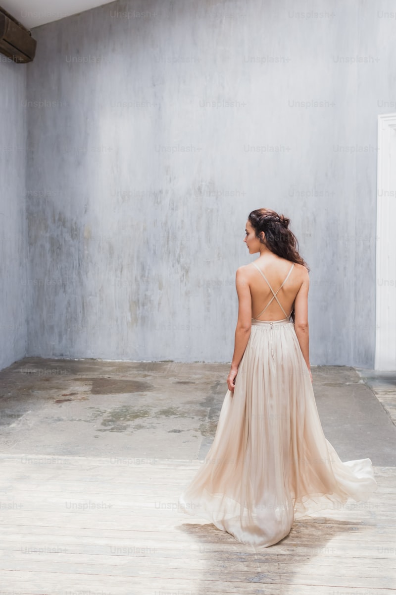 Timeless Modern Gown Inspirations: A Guide to Elegant Style