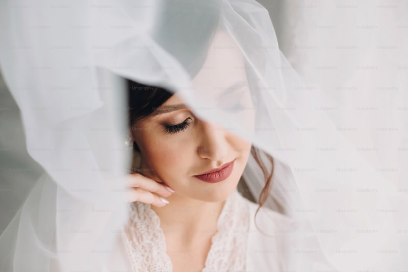 The Allure of Custom-Designed Bridal Hats: A Perfect Touch for Your Wedding Day