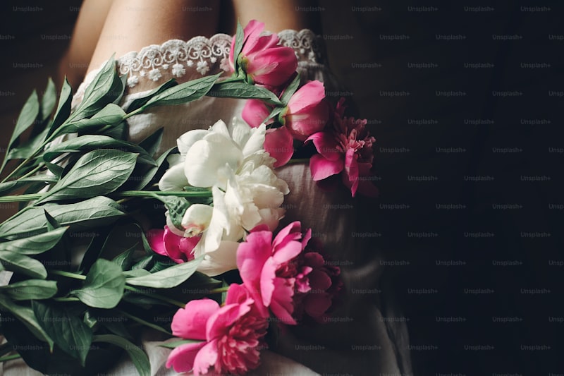 Creating the Perfect Bridesmaid Bouquets: A Complete Guide