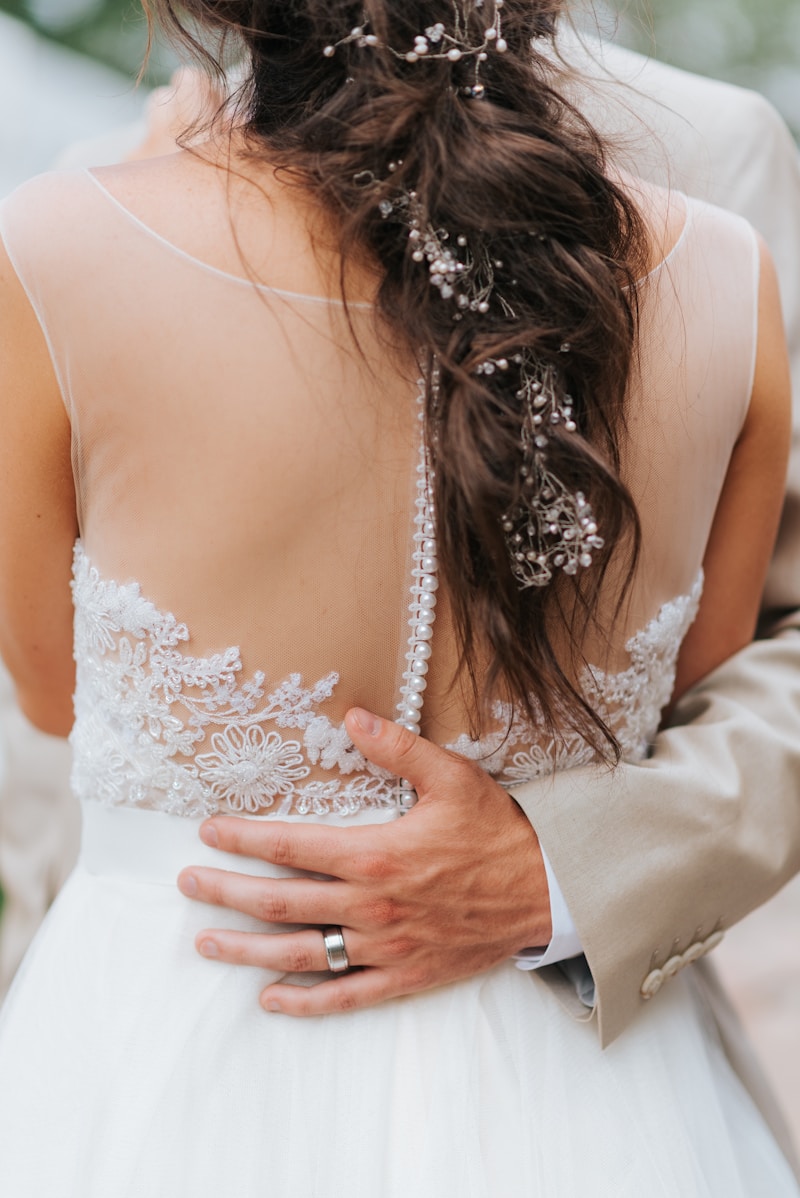 Unconventional Bridal Style Statements: Breaking the Mold on Your Wedding Day