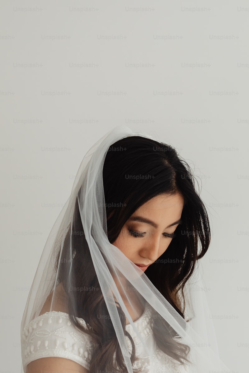 Elegant Veils for Classic Weddings: A Timeless Touch to Your Special Day