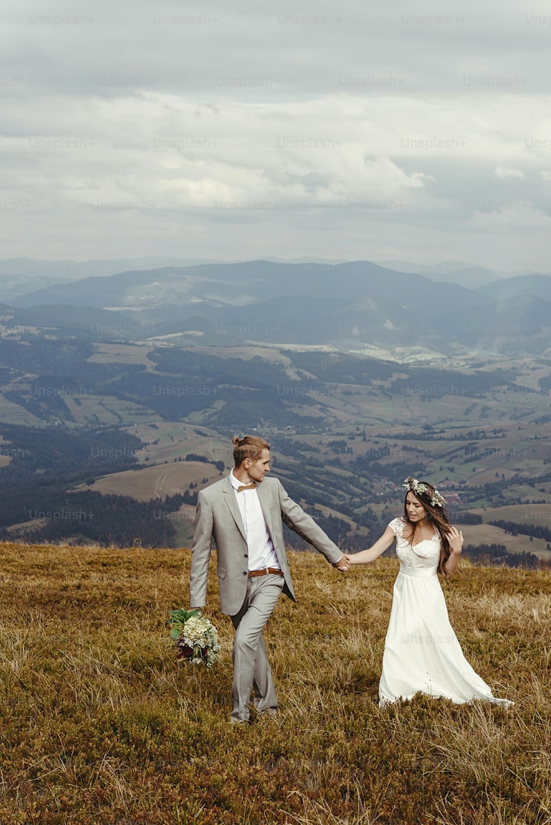 Creating Unforgettable Rustic Wedding Backdrops in the Wild