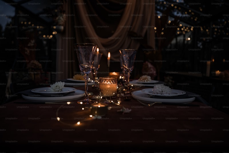 Creating the Perfect Romantic Ambience: Tips and Ideas for an Unforgettable Experience