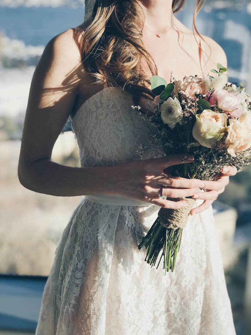 Exploring Colorful Fingertip Veil Options for Modern Brides