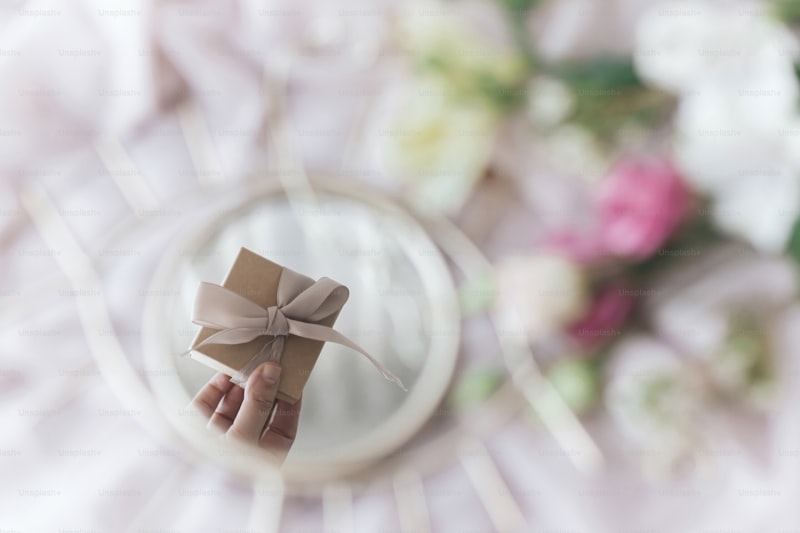 Cultural Influences on Wedding Gifts: A Global Perspective