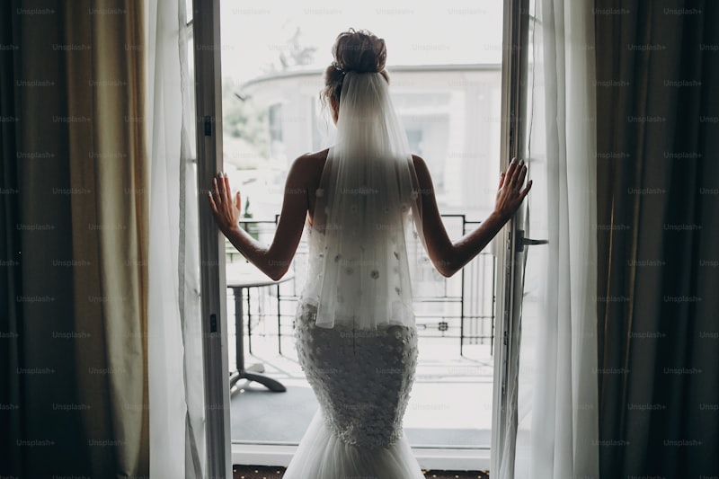 Alternative Attire for Modern Brides: Exploring Unique Options