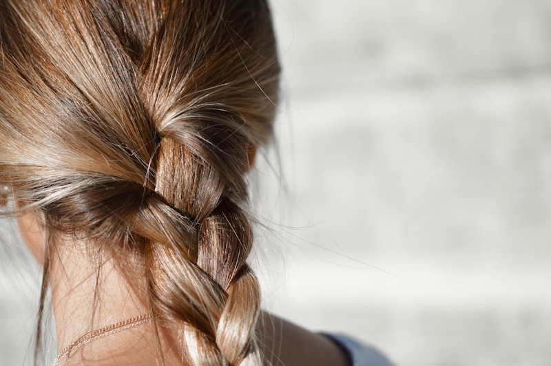 Sustainable Hair Accessory Choices: Making Eco-Friendly Decisions for Your Hair