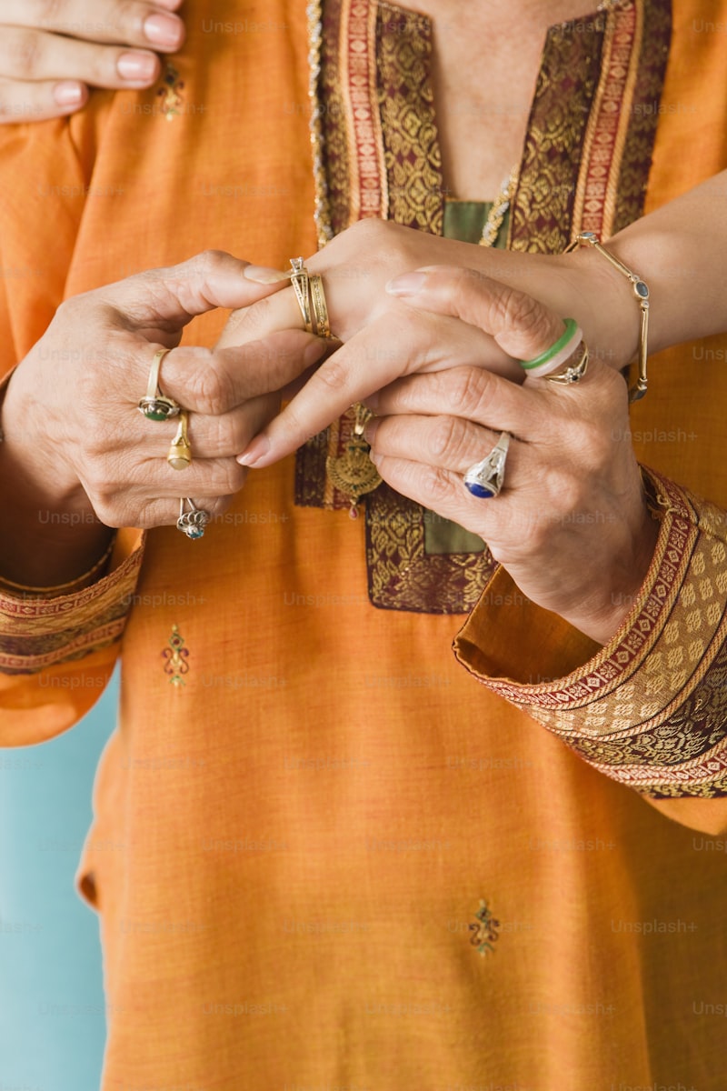 Fashionable Bangles to Enhance Bridal Attire: The Ultimate Guide