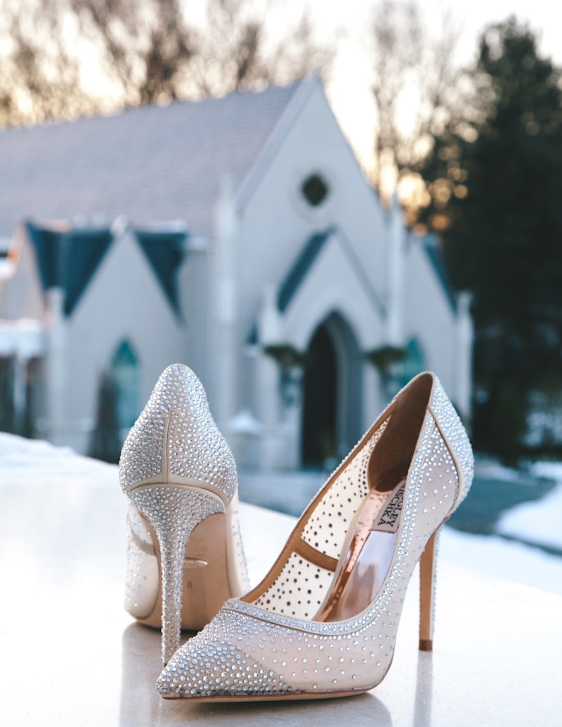 What Color Shoes Should You Wear with Your Wedding Dress?