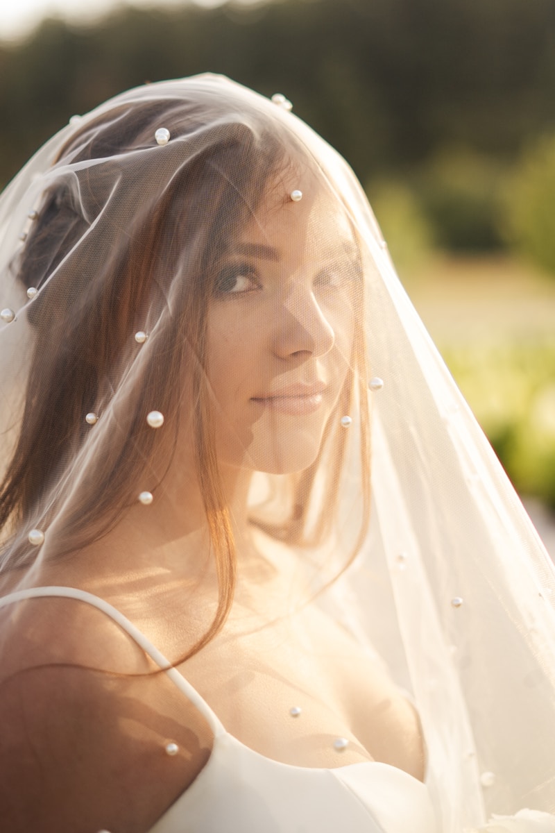 Mastering the Art of Veil and Dress Matching for Your Perfect Wedding