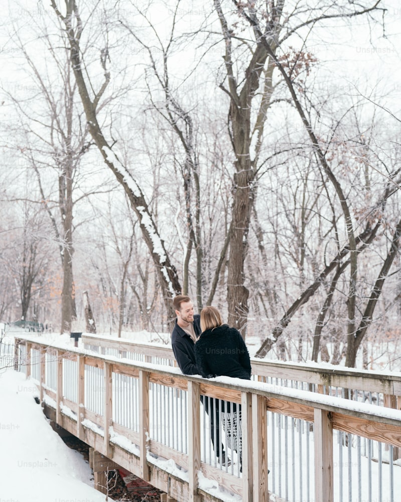 Ultimate Guide to Winter Engagement Sessions: Capture Love in the Snow