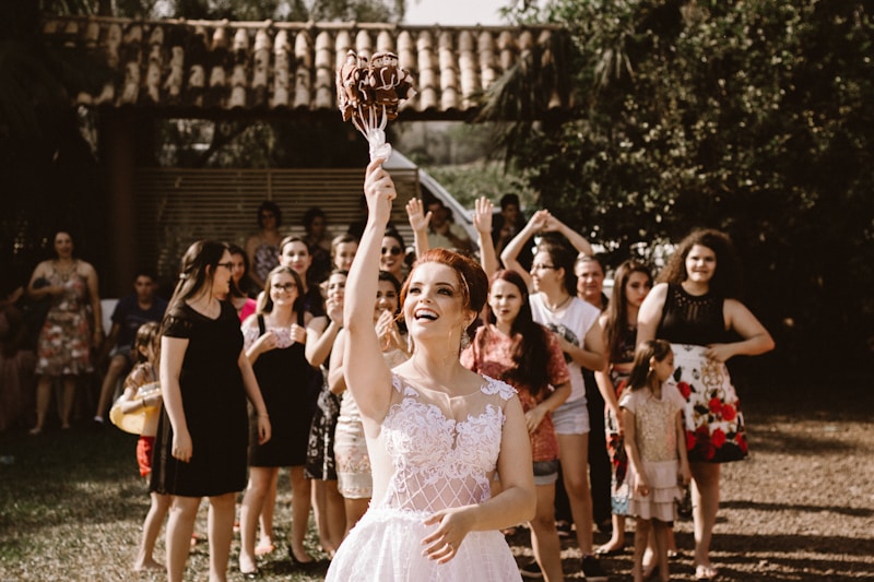 Creating the Perfect Wooden Wedding Welcome Sign: A Guide for All Couples