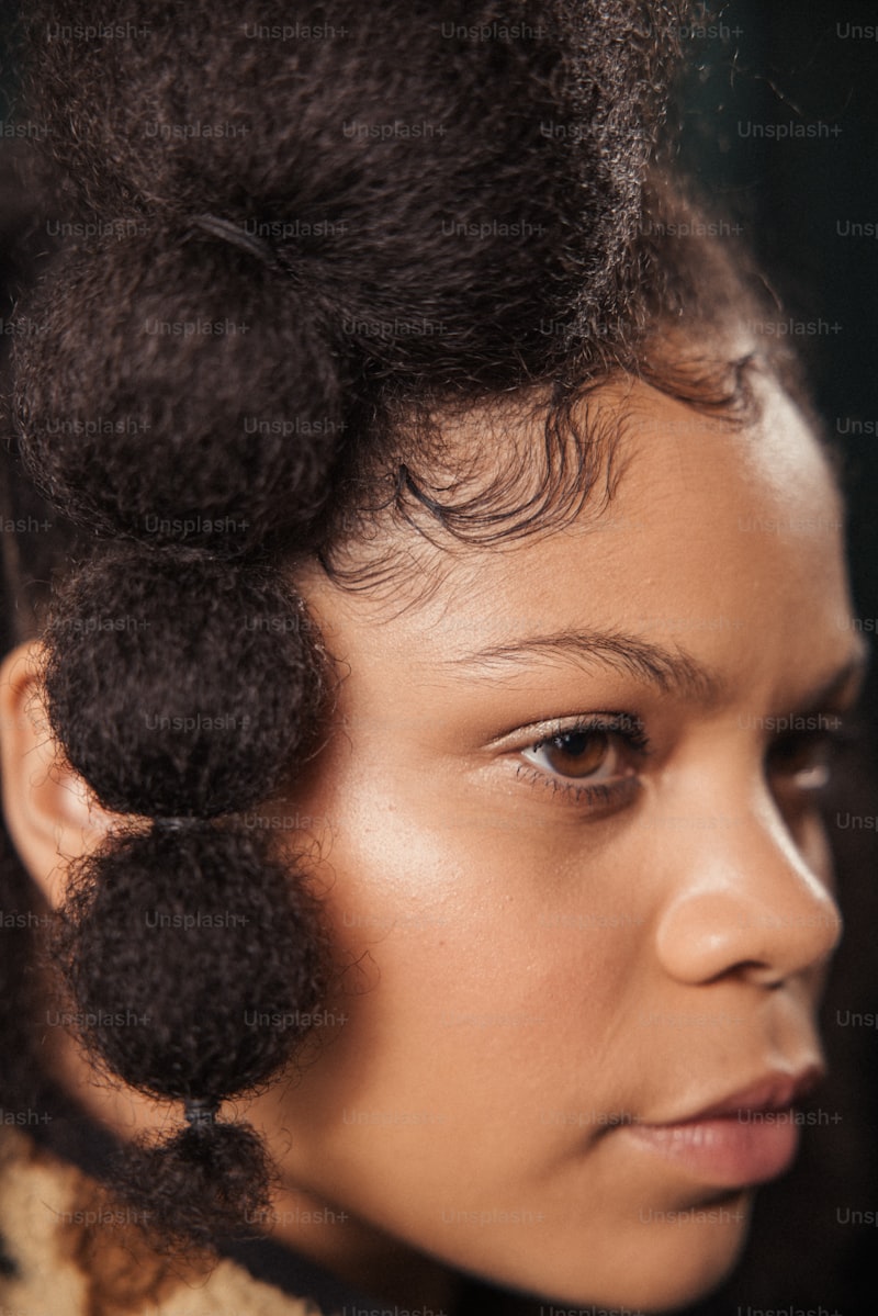 Discover the Timeless Charm of Vintage Hair Decorations: A Comprehensive Guide