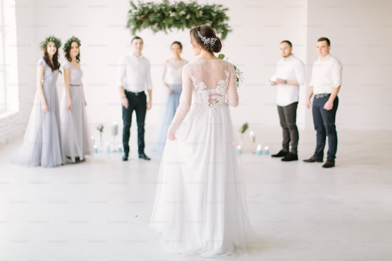 Choosing the Right Fit for Your Wedding Dress: A Comprehensive Guide