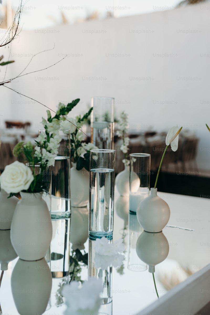 Explore the Allure of Minimalistic Wedding Designs: A Perfect Blend of Elegance and Simplicity