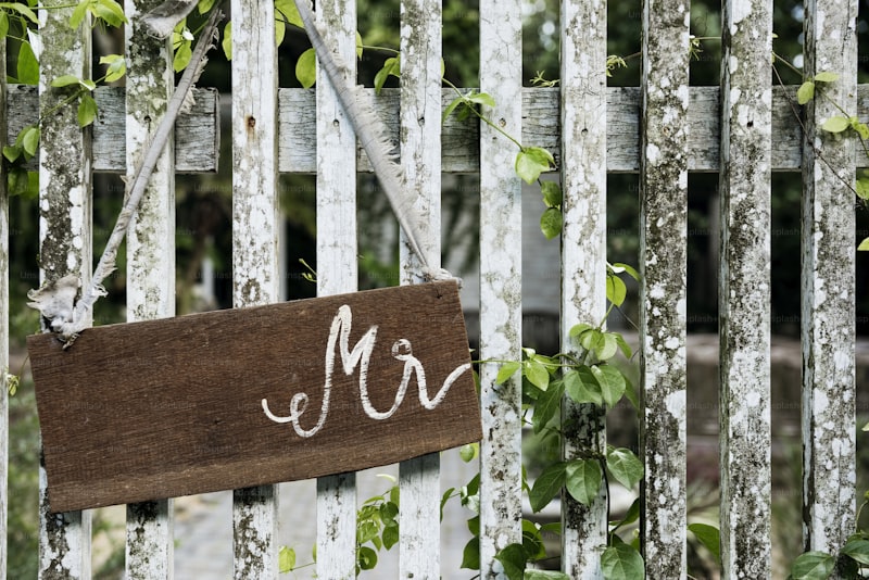 Elevate Your Wedding with a Welcome Wooden Sign: A Perfect Touch for Your Celebration