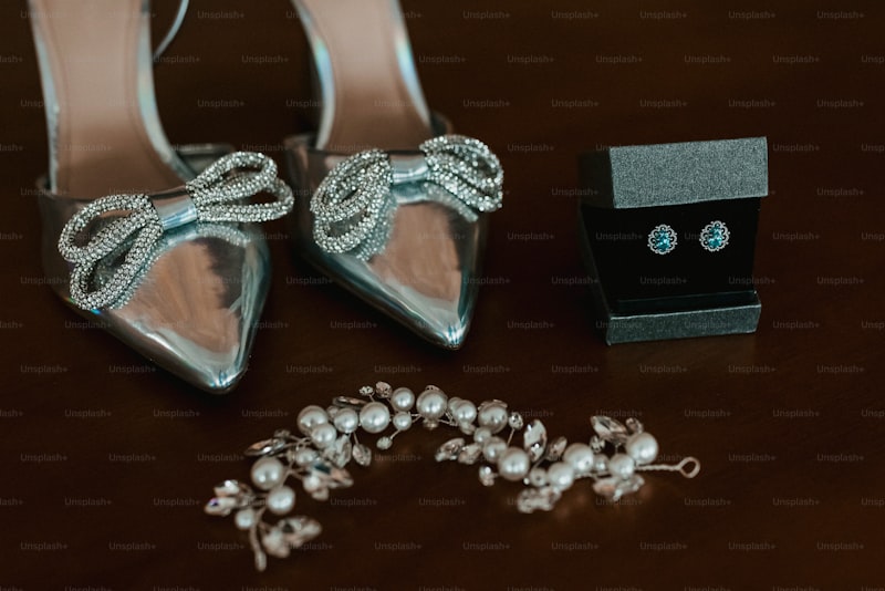 Fashion-Forward Wedding Accessory Choices: Elevate Your Bridal Look