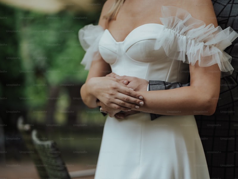 The Elegance of Short Puff Sleeve Wedding Dresses: A Complete Guide