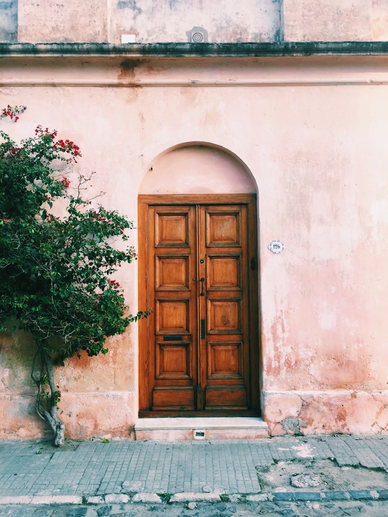 Everything You Need to Know About Wedding Doors: A Gateway to Your Dream Wedding