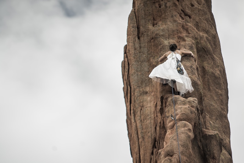 Adventure-Ready Wedding Dresses: The Perfect Choices for Adventurous Couples