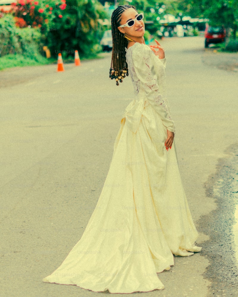 How Much Does a Gypsy Wedding Dress Cost? Unveiling the Mystique of Romani Bridal Attire