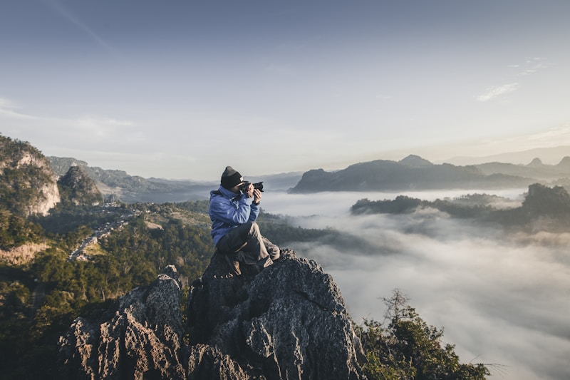 Candid Moment Captures: The Art of Authentic Photography