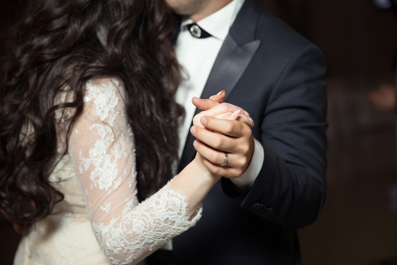 Brand Messaging and Its Emotional Resonance with Brides: Crafting the Perfect Connection