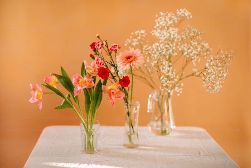 Luxe Floral Arrangements for Weddings: A Comprehensive Guide to Elevate Your Big Day