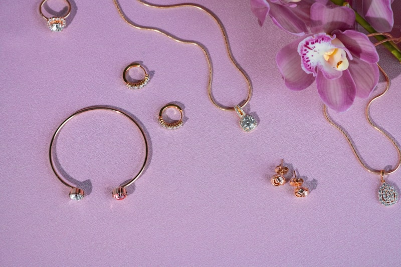 Elegant Matching Jewelry Sets for Bridesmaids: The Perfect Touch for Your Special Day