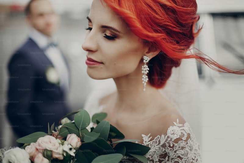 Stylish Hair Clips for Brides: Elevate Your Wedding Look