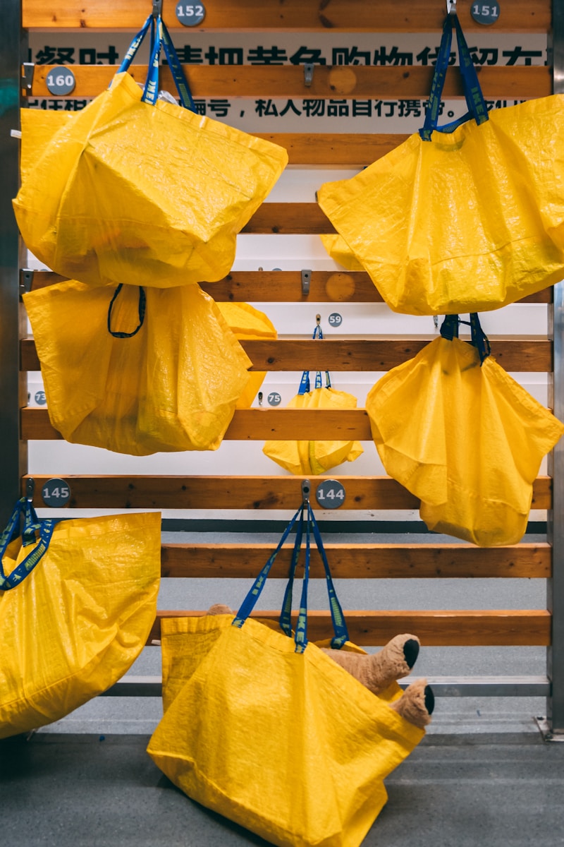 Matching Bags for Bridesmaid Attire: The Ultimate Guide to Perfect Coordination