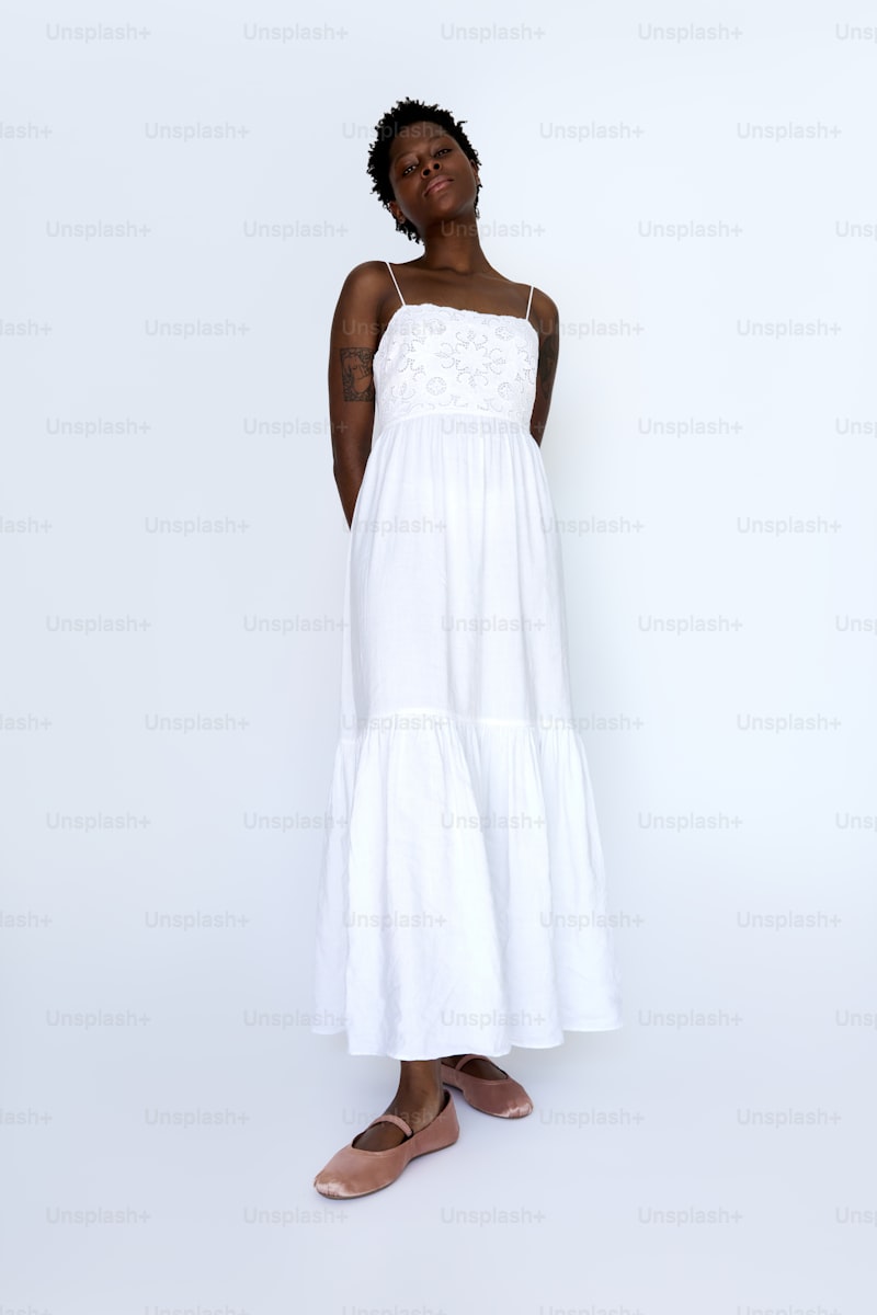 Creative Twists on Classic White Dresses: Elevating Timeless Fashion