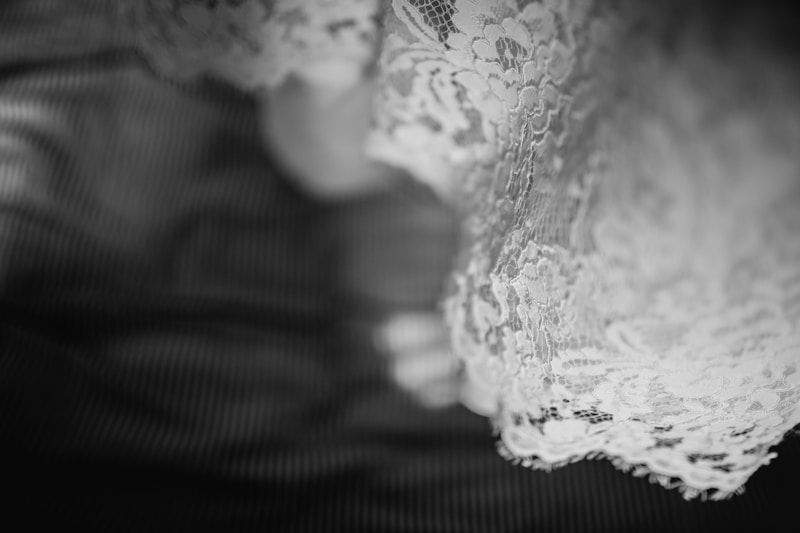 Enhancing Your Wedding Style: The Ultimate Guide to Custom Veil Embellishments