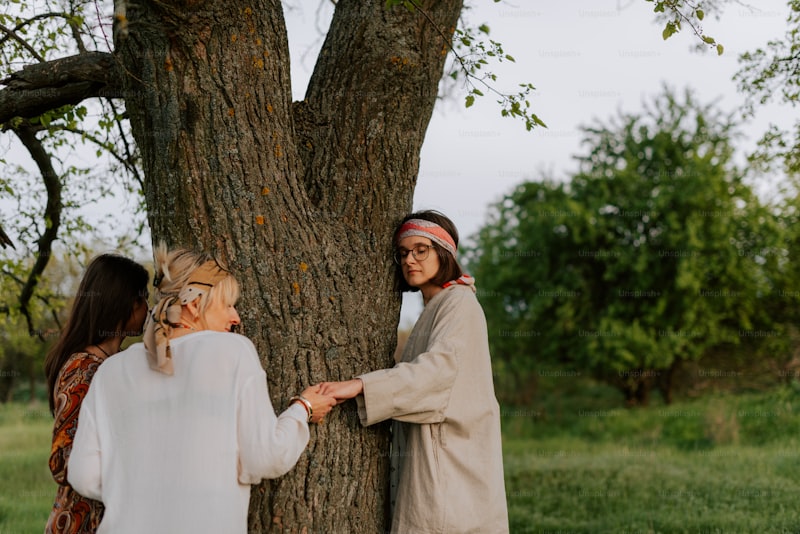 Intimate Vows Under the Trees: A Perfect Wedding Experience