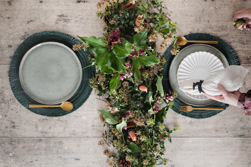 Lush Greenery in Bohemian Weddings: Embracing Nature's Charm