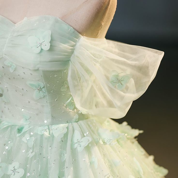 Unveiling the Beauty of Elegant Tulle Layers: A Comprehensive Guide